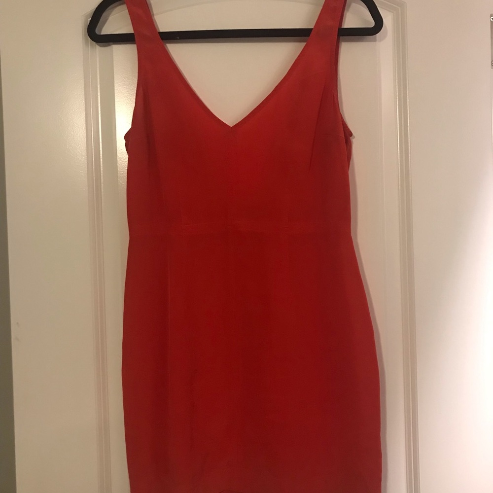 Deep coral colored mini dress w. low zip up back